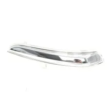 Купити Повторювач повороту правий ALKAR 6202296 для Citroen C3 III, C4 Cactus, Peugeot 208 | KovelAutoHub