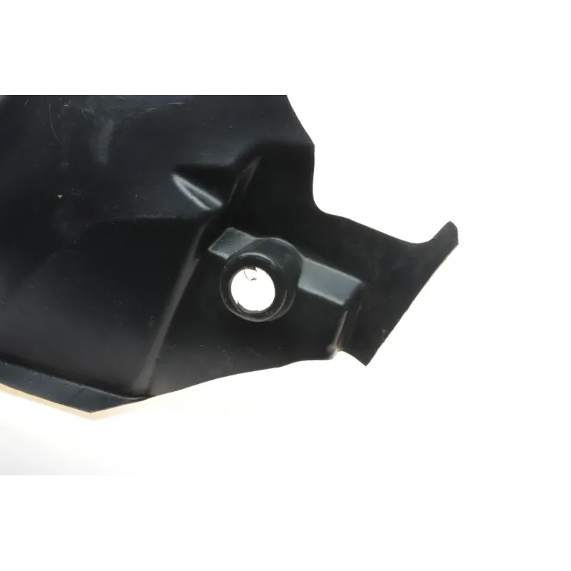Підкрилок передній AUTOTECHTEILE 100 6824 для Mercedes-Benz Vito W639 2010-2014 (L)