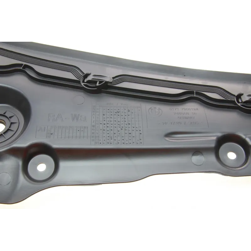 Планка під скло лобове BMW 5 (F10/F11) 2009-2016, артикул 51717203124