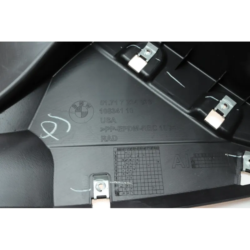 Підкрилок передній лівий BMW X5 E70 51717234831 2008-2013
