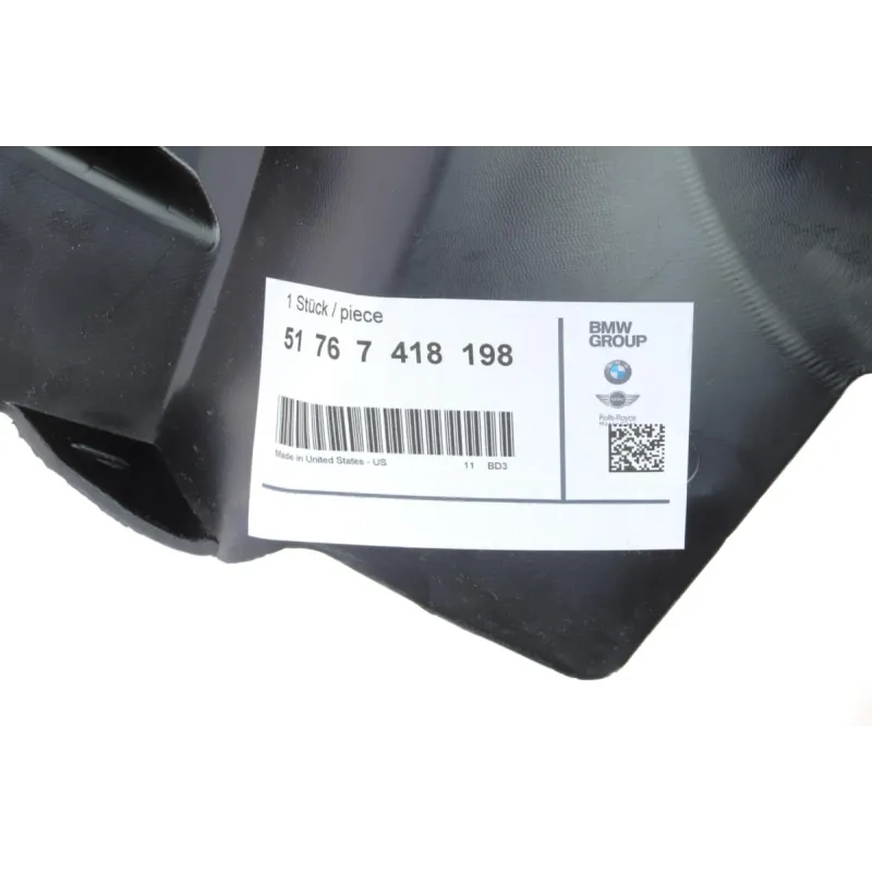 Кронштейн кріплення переднього правого крила BMW X5 (G05) X7 (G07) 2017- 51767418198