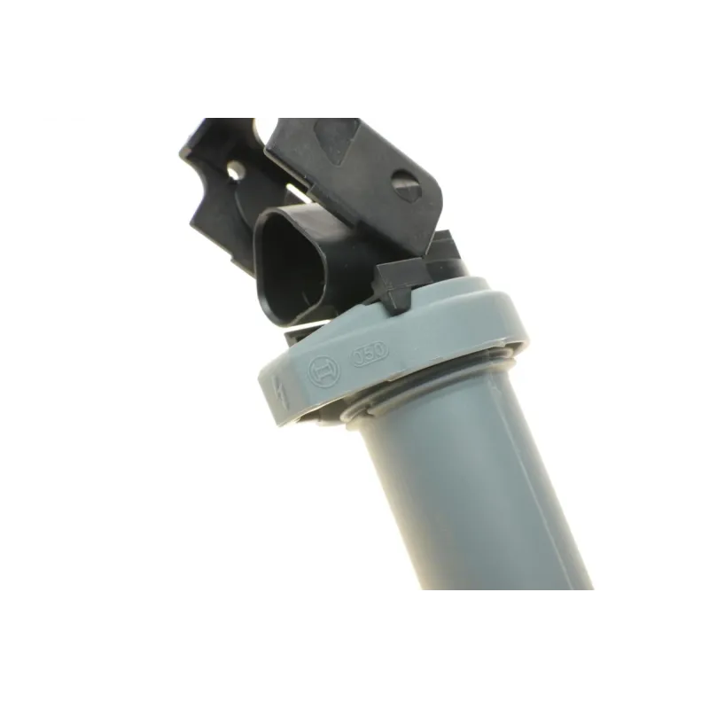 Котушка запалювання BOSCH 0 221 504 800 для BMW 3 (E46/E90/F30) / 5 (E60/F10)