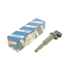 Котушка запалювання BOSCH 0 221 504 801 для BMW 5 (E60/F10) 2.0/3.0i 07-13, BMW 6 (E63) 2.0/3.0i 07-13