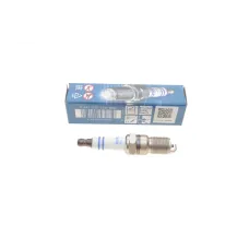 Свічка запалювання BOSCH 0 241 235 753 для Ford Escort, Fiesta, Scorpio 1.0-2.9 (до 2002 р.) 0.8 мм
