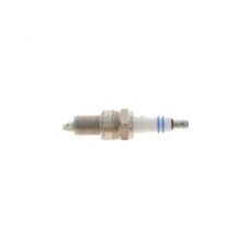 Свічка запалювання BOSCH 0 242 229 779 для BMW 3 (E30)/5 (E28/E34)/7 (E23/E32) M20/M30, 0.8 мм