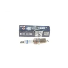 Свічка запалювання BOSCH 0 242 235 776 для BMW X5 4.8i 2004-2013, Audi A6 3.0 2004-2006, M 14x1.25