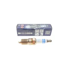 Свічка запалювання BOSCH 0 242 236 594 для Ford Focus, Volvo S80/S40 1.8/2.0i 2004-2012, M 14 x 1,25
