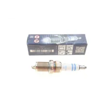 Свічка запалювання BOSCH 0 242 236 618 для Mitsubishi Lancer, Peugeot 4007 1.8/2.4 2007-, 0.8 мм