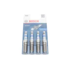 Свічка запалювання BOSCH 0 242 236 866 комплект 4 шт для Ford Focus III/Mondeo IV 1.25-1.6Ti 96-