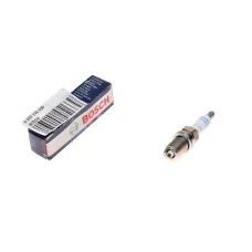 Свічка запалювання BOSCH 0 242 245 536 для Audi A6 C4, Fiat Punto 176, Peugeot 206