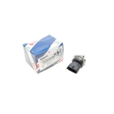 Датчик тиску палива BOSCH 0 261 545 038 для Ford Transit Connect 1.0/1.6 EcoBoost 2013-, сторона високого тиску