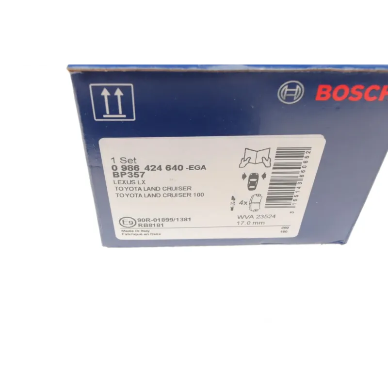 Колодки гальмівні передні BOSCH 0 986 424 640 для Toyota Land Cruiser 100, Prado 120, Lexus LX 470