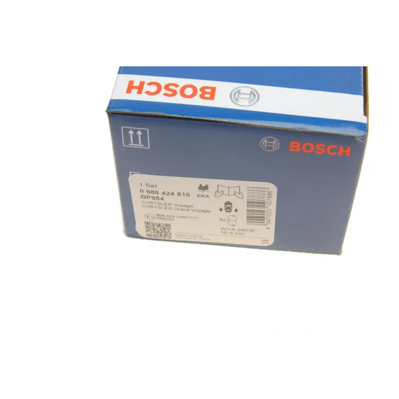 Колодки гальмівні задні BOSCH 0 986 424 816 для Chrysler Voyager IV, Dodge Caravan, Jeep Cherokee 2000-2008