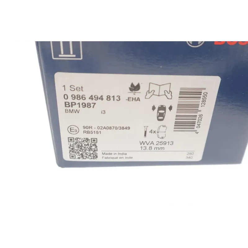 Колодки гальмівні передні BOSCH 0 986 494 813 для BMW i3 (I01) 2013- 13.8 мм
