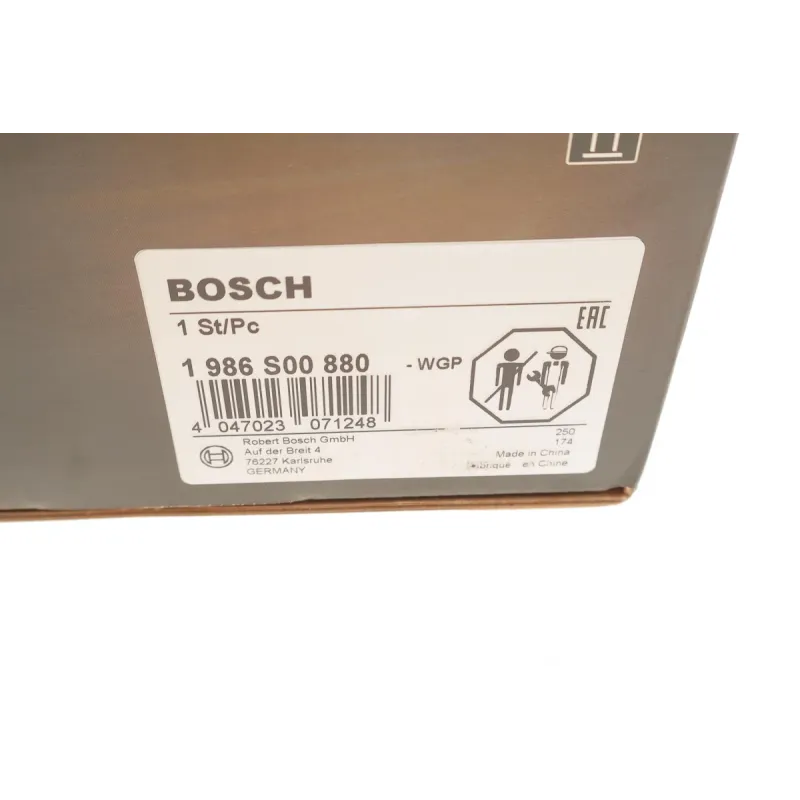 Стартер BOSCH 1 986 S00 880 для Audi A3, Skoda Fabia, VW Passat B8 1.0-2.0 11- (1.1kW, z=13)