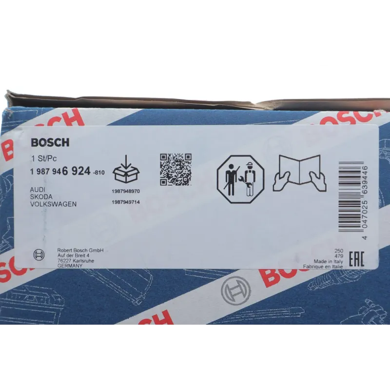 Комплект ГРМ з помпою BOSCH 1 987 946 924 для Audi A4/A6, VW Passat 2.4-2.8 (253 зуби, 30x2024 мм)