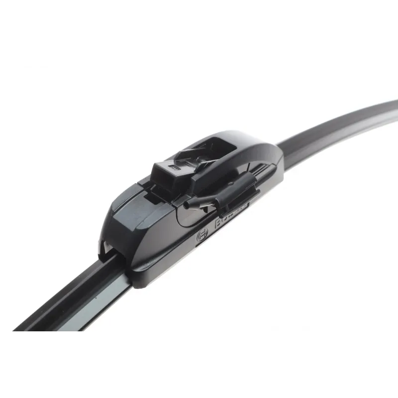 Щітки склоочисника BOSCH 3 397 009 776 безкаркасні з форсункою для Renault Master, Iveco Daily (600/600мм)