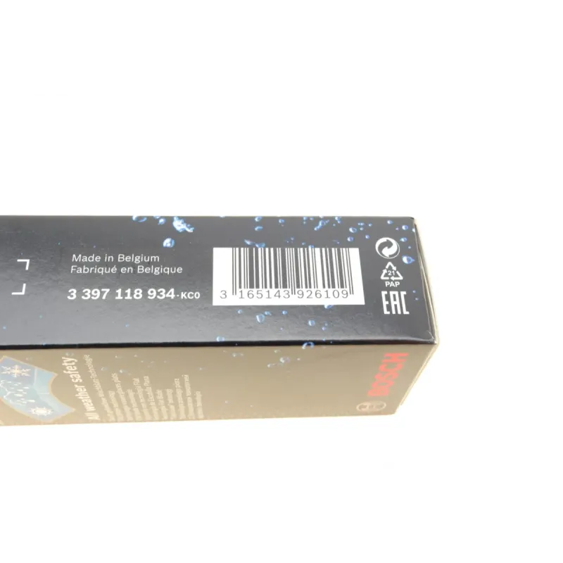 Щітки склоочисника BOSCH 3 397 118 934 безкаркасні (550/550мм) для Audi A6 C6 2004-2011