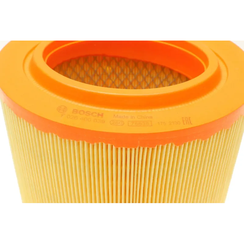 Фільтр повітряний BOSCH F 026 400 039 для Alfa Romeo 159, Brera, Spider 1.8-3.2 i/1.9-2.4 JTDM 2006-2011