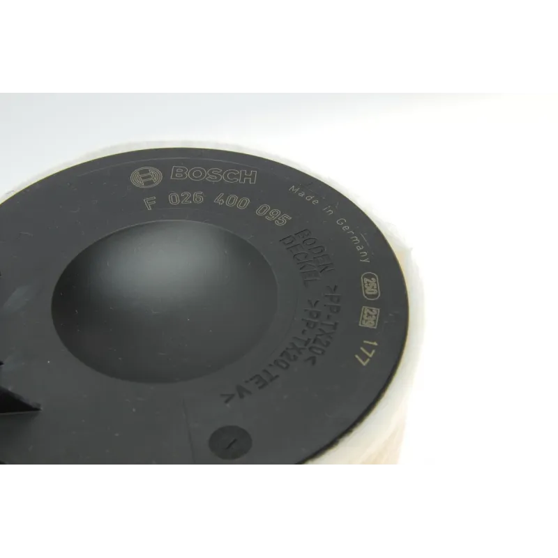 Фільтр повітряний BOSCH F 026 400 095 для BMW 3 (E90) 2006-2011, 1.6 116 к.с., 196.7x127.5 мм