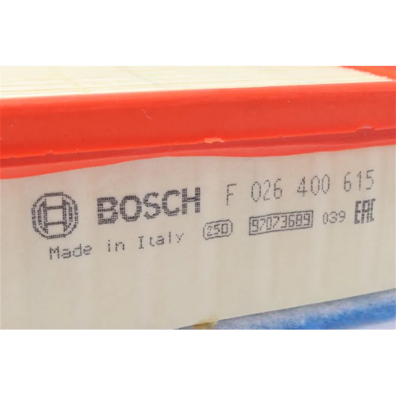 Фільтр повітряний BOSCH F 026 400 615 для BMW 5 (G30, F90) G32 272x220x68 мм