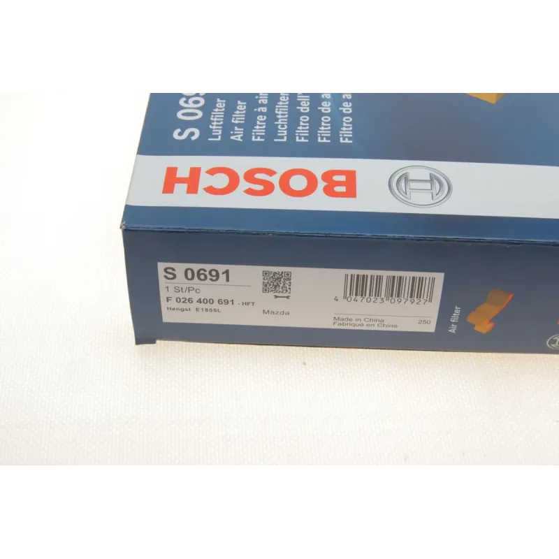 Фільтр повітряний BOSCH F 026 400 691 для Mazda 3 BP 2018- 218x165.5x56 мм