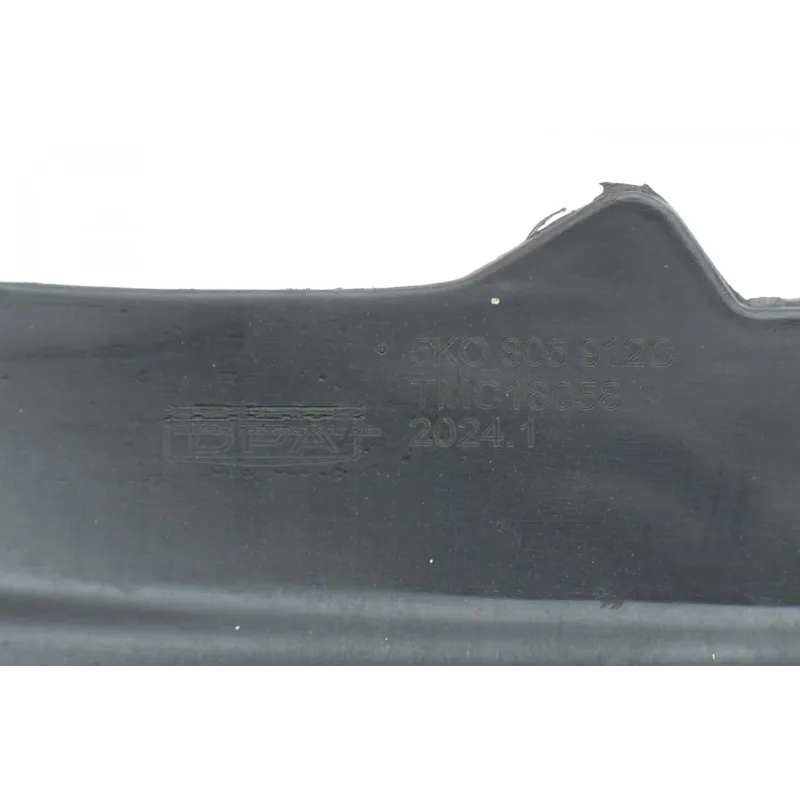 Підкрилок передній правий DPA 88051772402 для Volkswagen Golf VI (5K1) 2008-2012