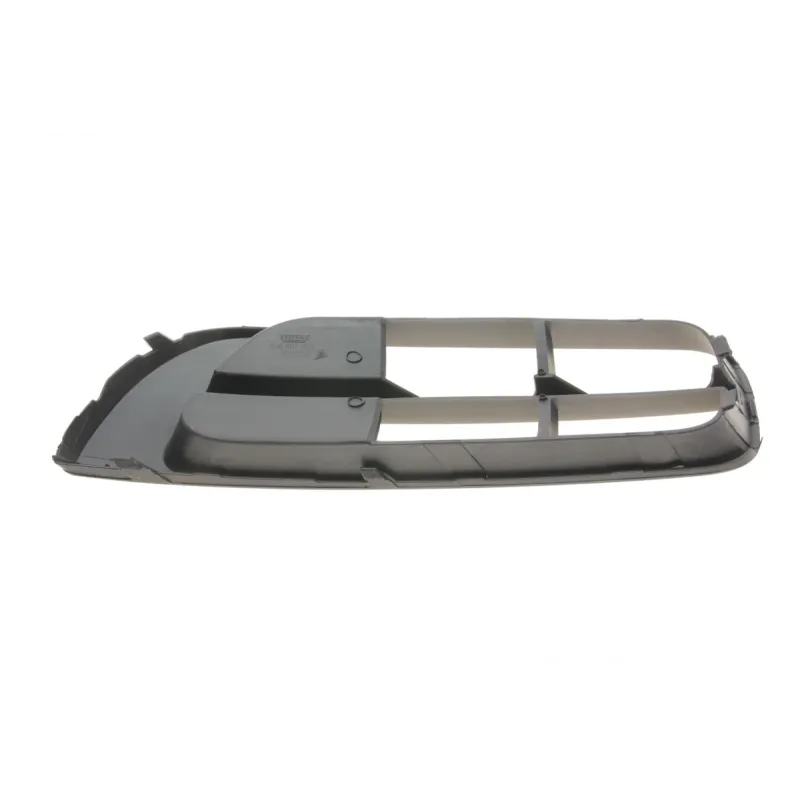 Вставка бампера (без протитуманки) Skoda Fabia/Roomster 06-15 (R)