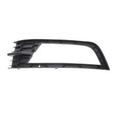 Вставка бампера права DPA 88071807702 для Skoda Octavia III 2012-2020 (під протитуманку)