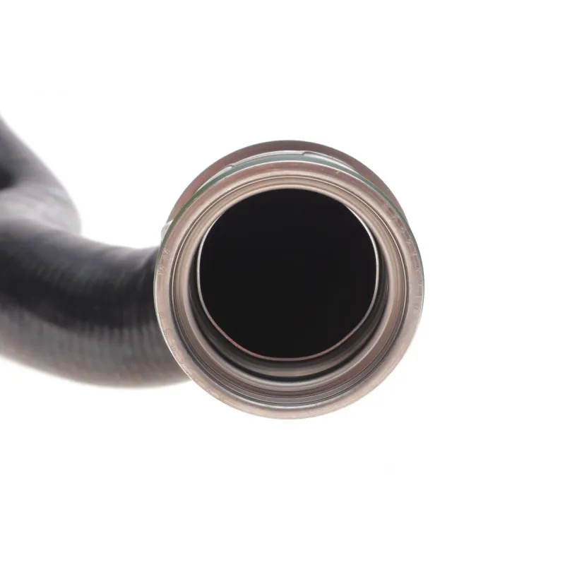 Патрубок інтеркулера верхній FEBI BILSTEIN 101435 для VW Passat, Skoda Superb 1.9TDI/2.0TDI 2000-2008