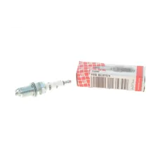 Свічка запалювання FEBI BILSTEIN 13530 для Volkswagen Passat B5/B6, Caddy III 1.4-2.3, 19 мм