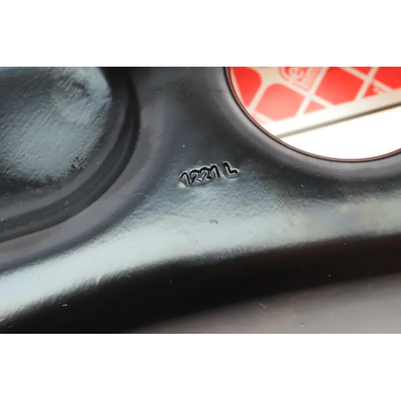 Важіль підвіски (передній/знизу) VW Polo 17-/Skoda Fabia 21- (L)