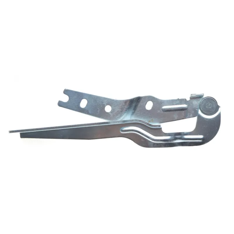 Петля капоту VW Golf VII 12-20 (R)