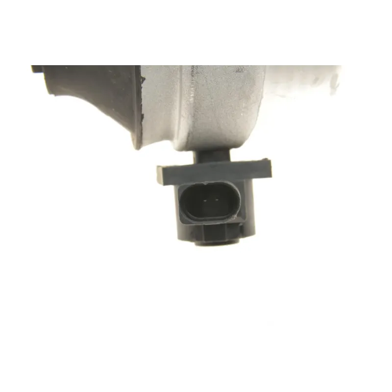 Подушка двигуна Audi A4/A6/ VW Passat 2.5 TDI 97-05