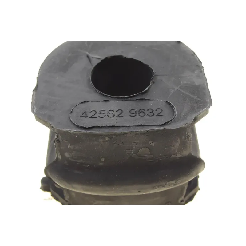 Втулка стабілізатора задня FEBI BILSTEIN 42562 для Nissan Qashqai/X-Trail (d=18mm)