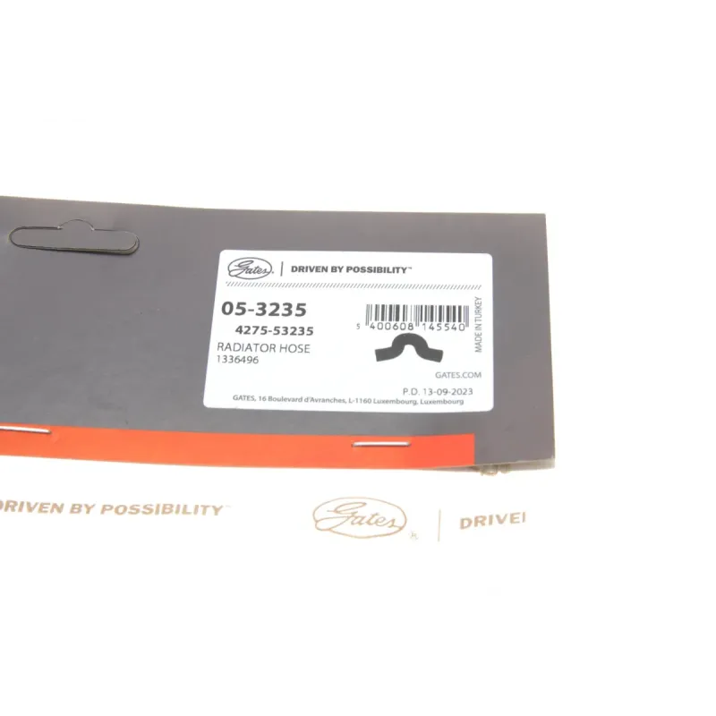 Патрубок системи охолодження GATES 05-3235 для Opel Vectra A 1.6-2.0 (1988-1995) 32мм