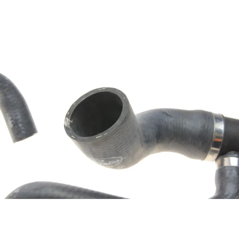 Патрубок радіатора нижній GATES 05-3250 для Opel Vectra C 1.6-1.8 2006-2008, діаметр 39/33.5 мм