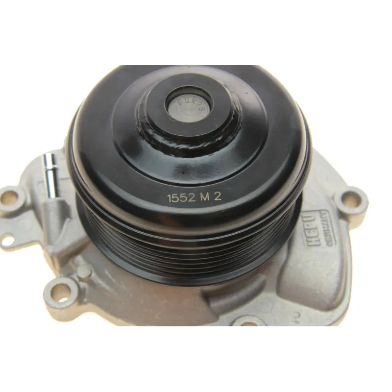 Помпа води MB C-class (W204/S204)/E-class (W212) 08-