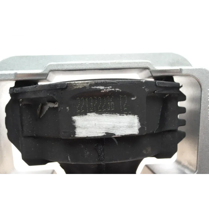Подушка двигуна права HUTCHINSON 586821 для Ford Focus III, C-MAX II 1.0 EcoBoost 2012-