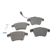 Колодки гальмівні (передні) VW T5/Multivan V 03-15/Touareg 03-10 (+датчик)
