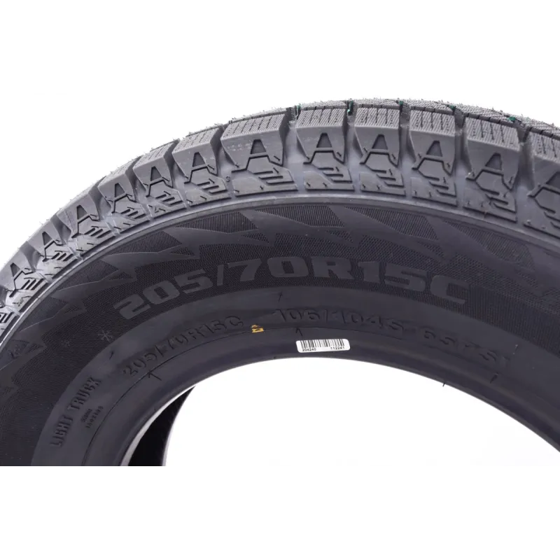 Зимова шина KAPSEN IceMax RW501 205/70 R15 C 106/104S