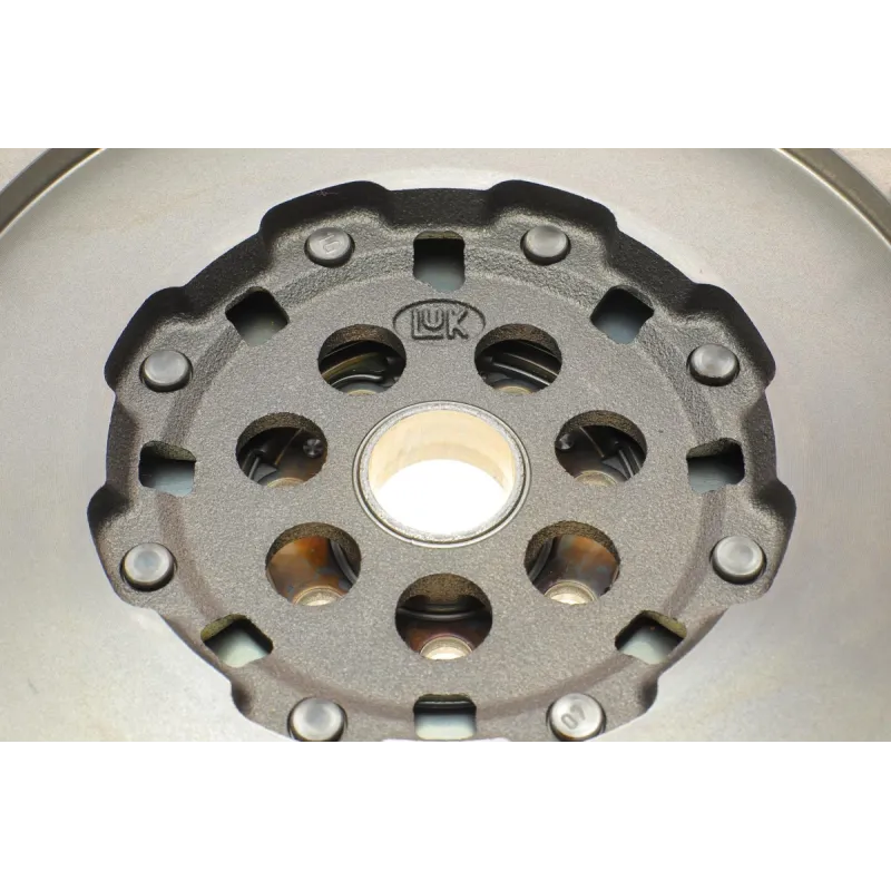 Демпфер зчеплення LuK 415 0489 10 для Mitsubishi Lancer 1.8 DI-D, Outlander 2.2 DI-D
