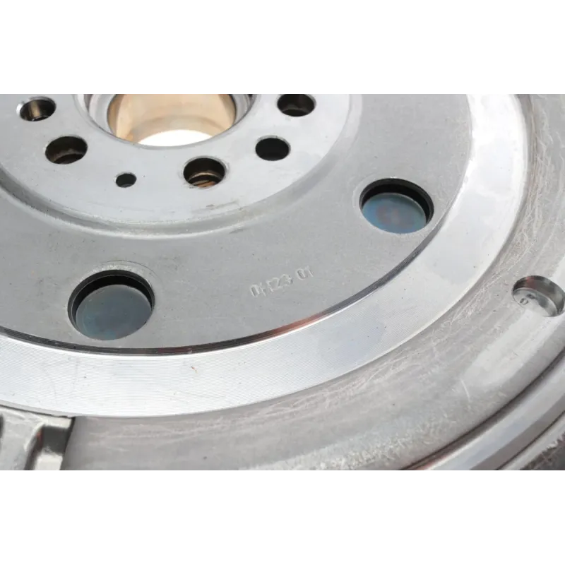 Демпфер зчеплення LuK 415 0799 10 для Citroen C3/C4, Peugeot 208/308 1.2 THP