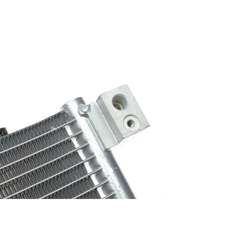 Радіатор кондиціонера Citroen C5/Peugeot 407/508 2.0 HDi 08-