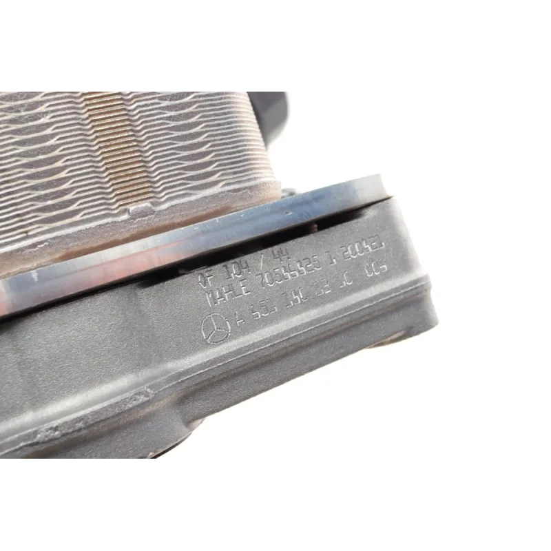 Корпус масляного фільтра з радіатором MERCEDES 6511801310 для Mercedes-Benz A-Class W176, B-Class W246, C-Class W204