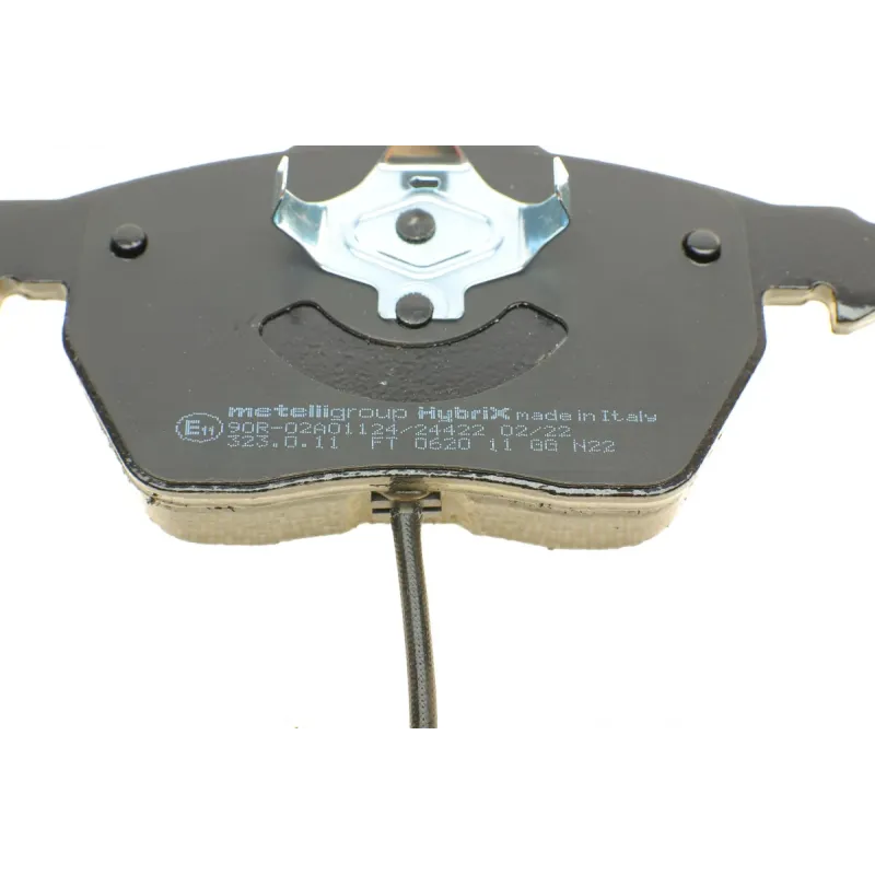 Колодки гальмівні (передні) Audi A4/A6 95-11/Skoda SuperB 01-08/VW Passat B5 00-05 (+датчики)