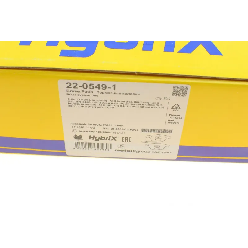 Колодки гальмівні (передні) Audi A4 03-09/A6/A8 03-11/Seat Exeo 08-13 (+датчики)