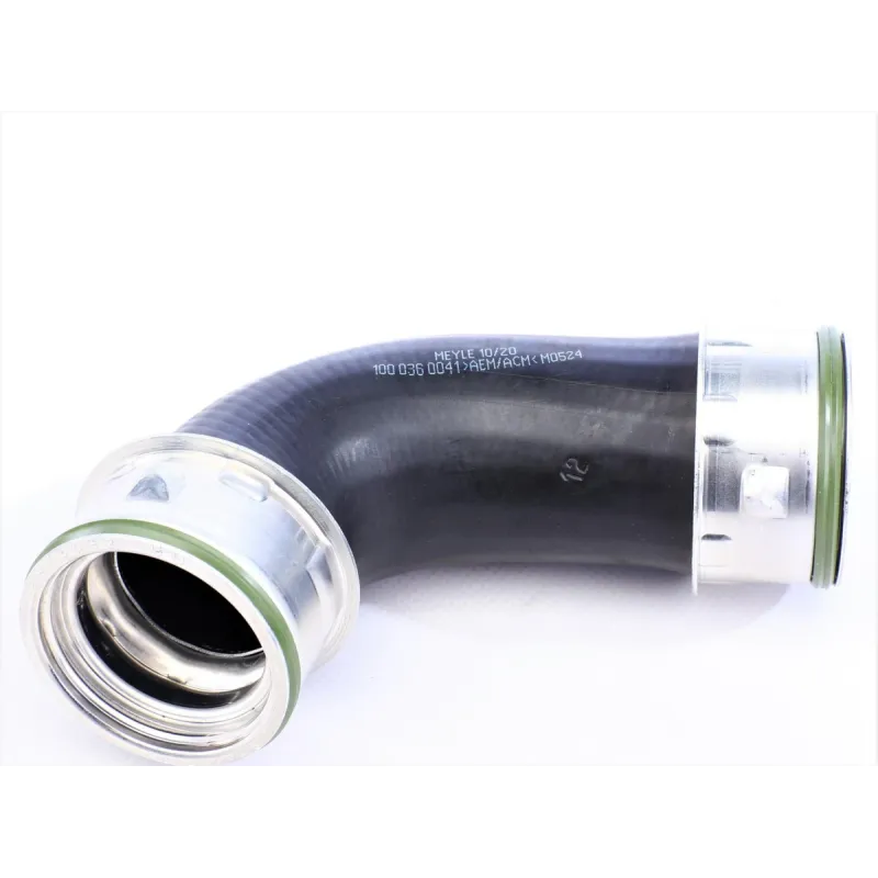 Патрубок системи охолодження (зверху) Audi A3/Seat Leon/Skoda Octavia/SuperB/VW Golf/Passat 2.0D 03-