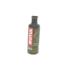 Засіб для догляду за шкіряним мотоекіпіруванням M3 Perfect Leather (250ml)