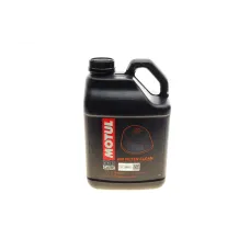 Засіб для очищення повітряних фільтрів MOTUL Air Filter Cleaner 816006 (5 л)